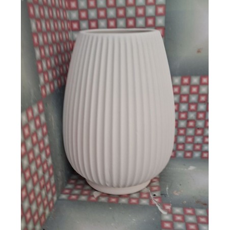 Riffle Vase
